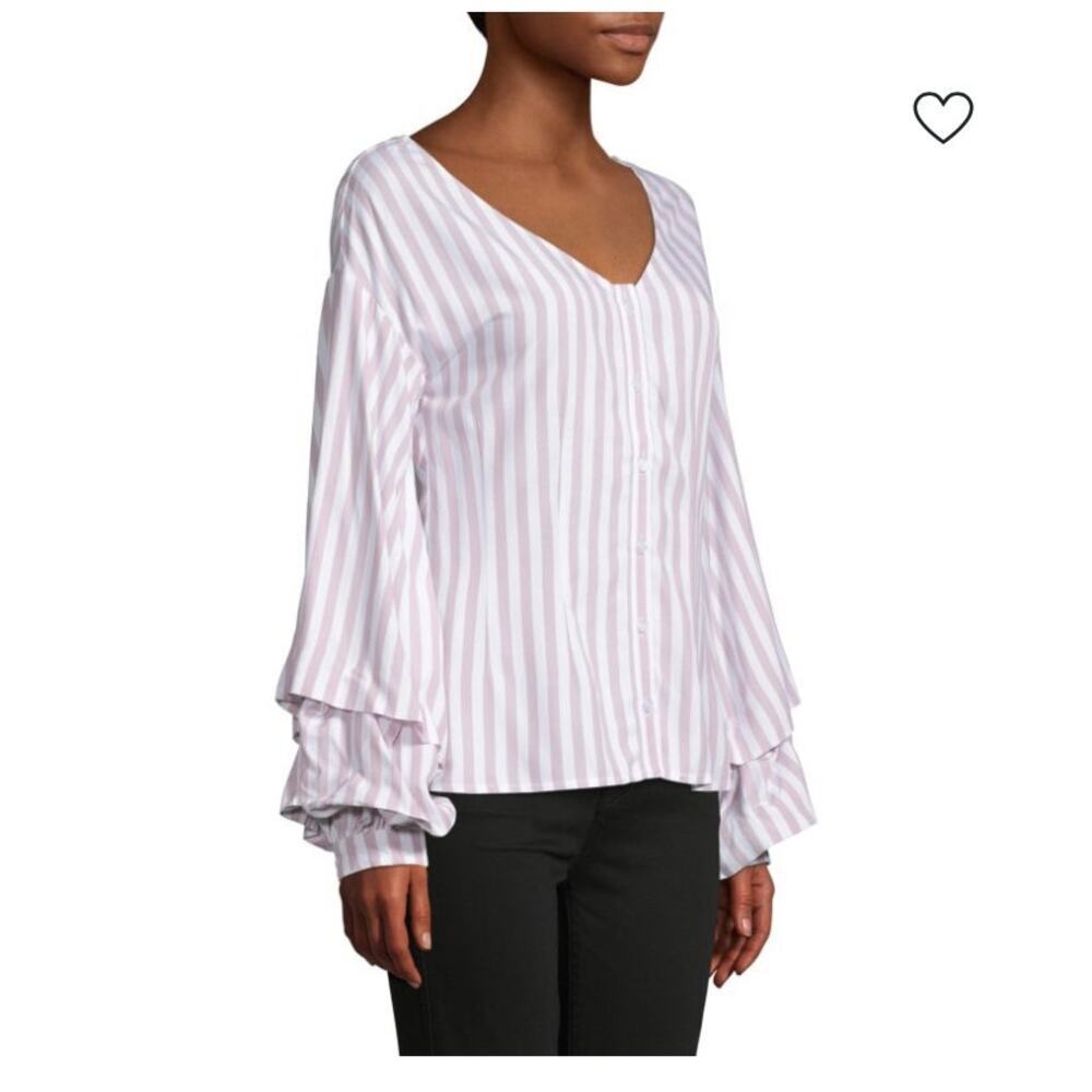 Cupcakes and Cashmere Stripee V Neck Long Sleeve Blouse Size Medium